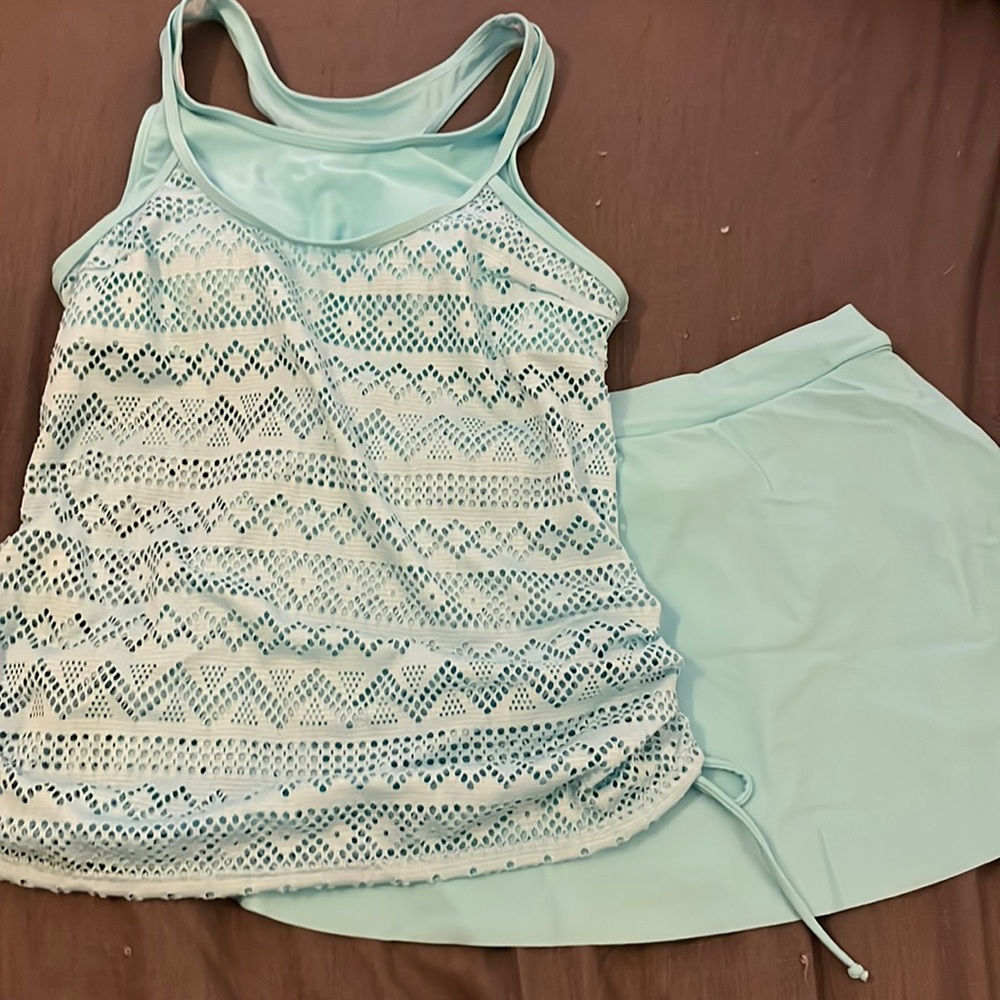 NWOT Tankini & Swim Skirt, Size Medium